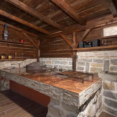 Hacienda Nikolic فيلة ميلنا