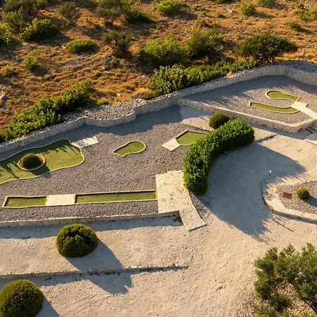 Hacienda Nikolic Milna (Brac)